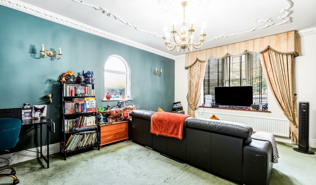 House in Wanstead, Redbridge, England 4 - 16741134