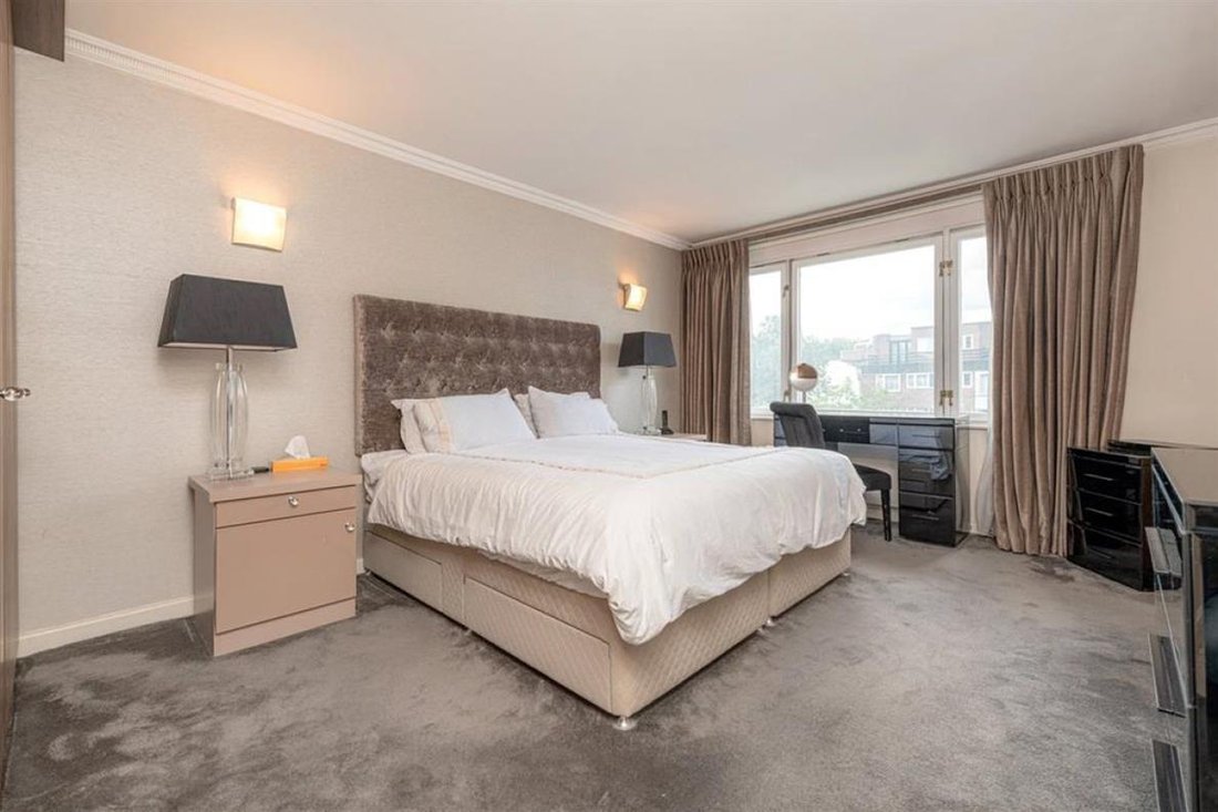 Apartment in Hyde Park, Westminster, England 5 - 16741175