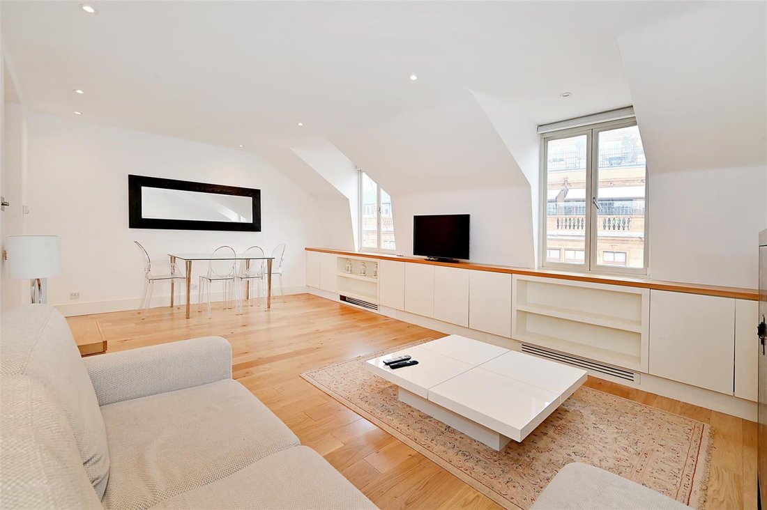 Apartment in Brompton, Kensington And Chelsea, England 2 - 16741309