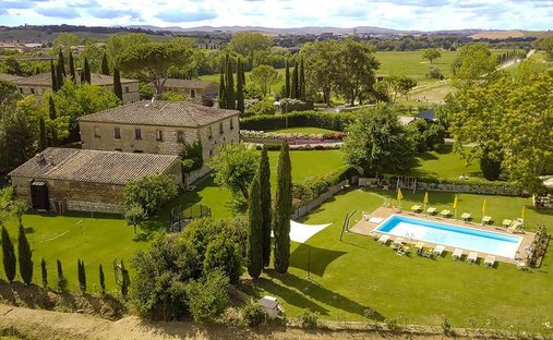 Farm Ranch in Monteroni d'Arbia, Tuscany, Italy 1