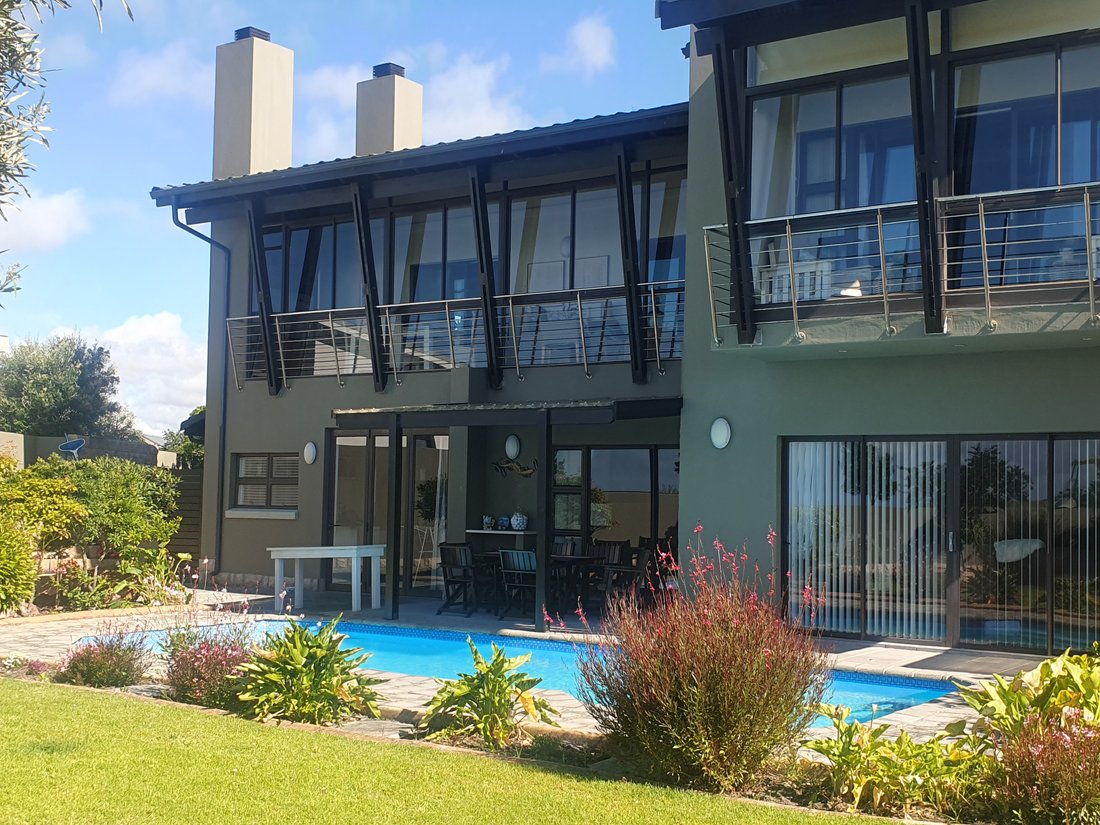 House in Oubaai Golf Estate, Western Cape, South Africa 2 - 16740612