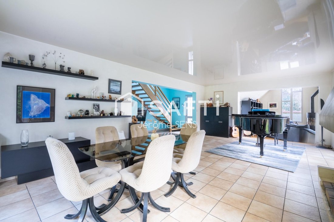 House in Villennes-sur-Seine, Ile-de-France, France 5 - 16740766