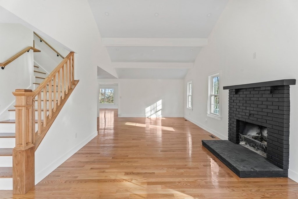 House in Raynham, Massachusetts, United States 3 - 16741681