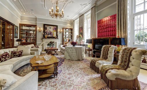 Apartment in South Kensington, Kensington And Chelsea, England 1