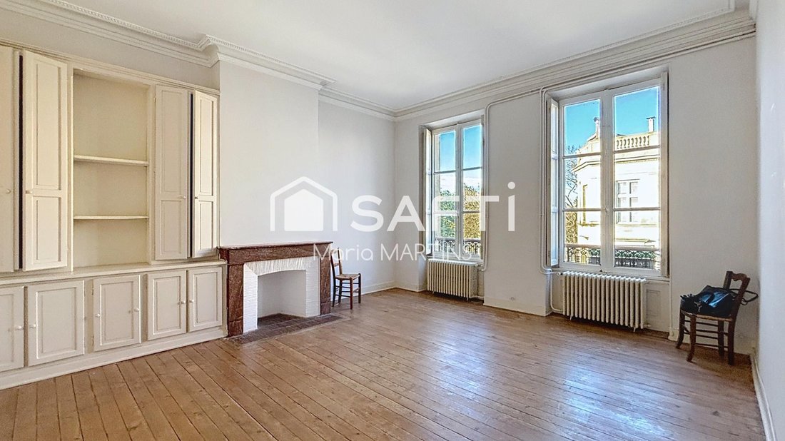 Apartment in Hôtel de Ville-Quinconce-Saint Seurin-Fondaudège, Bordeaux, France 1 - 16740702