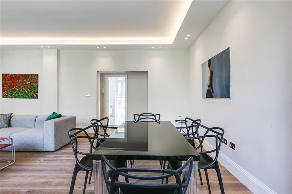 Apartment in South Kensington, Kensington And Chelsea, England 3 - 16741385