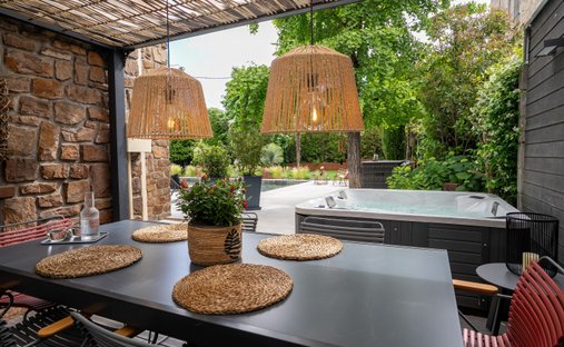 Castle for Sale in Brive-la-Gaillarde, Nouvelle-Aquitaine, France