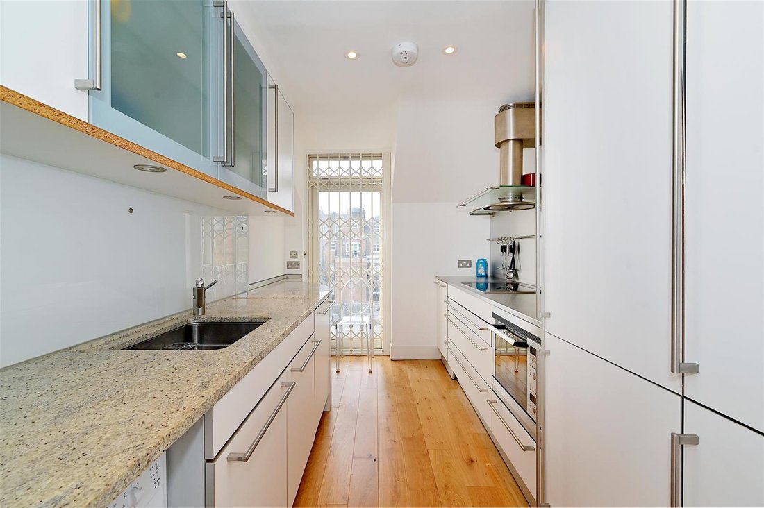 Apartment in Brompton, Kensington And Chelsea, England 4 - 16741309