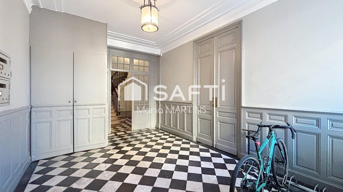 Apartment in Hôtel de Ville-Quinconce-Saint Seurin-Fondaudège, Bordeaux, France 4 - 16740702