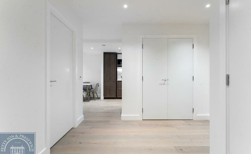 Apartment in Clerkenwell, Islington, England 1