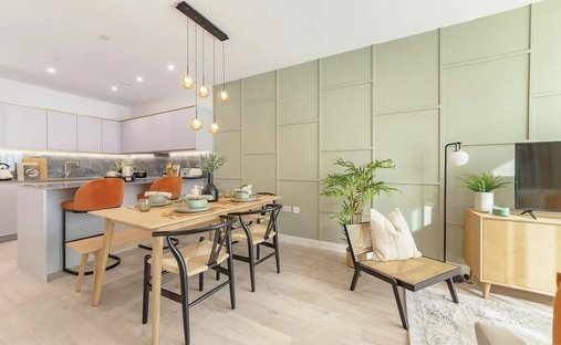 House in Finsbury Park, Haringey, England 1