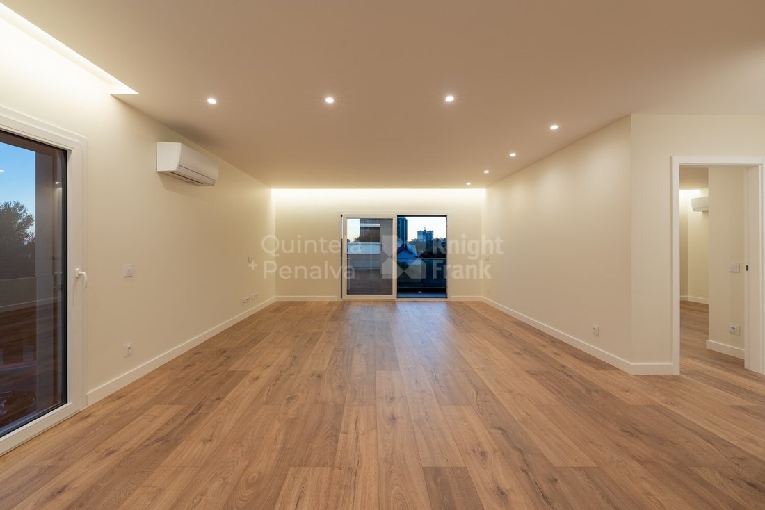 Apartment in Cascais e Estoril, Lisbon, Portugal 2 - 16644541