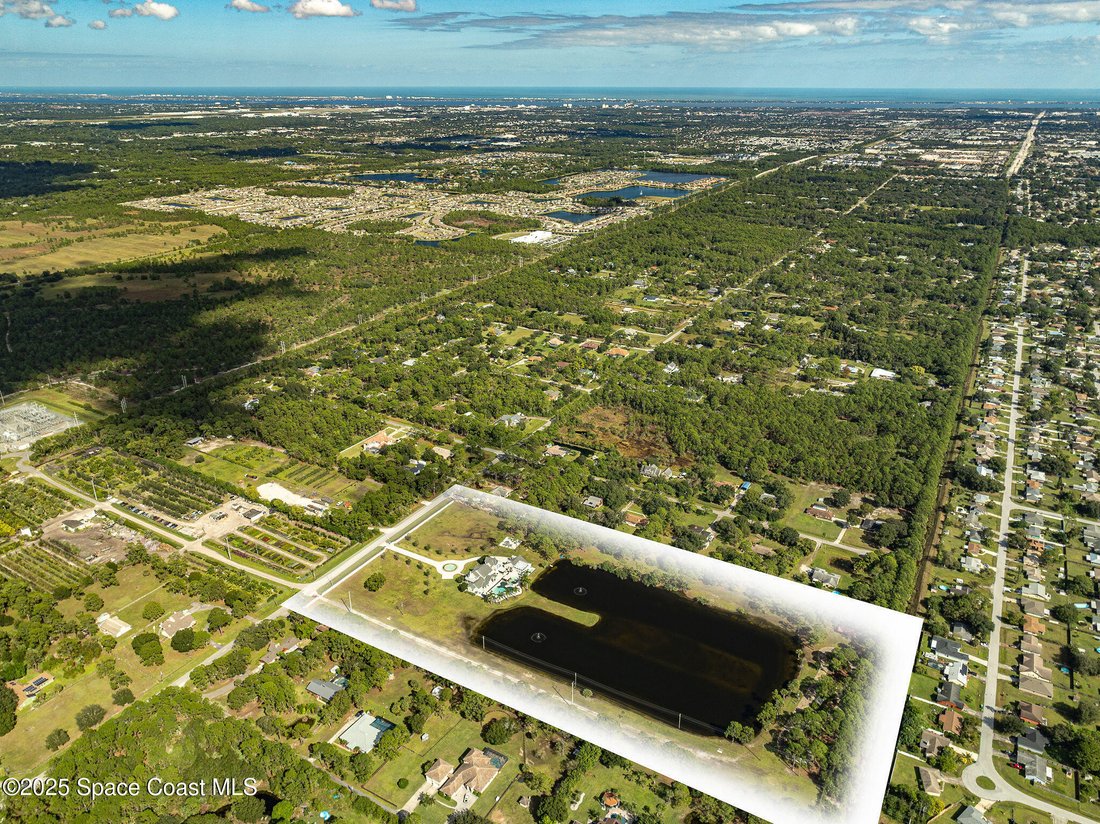 House in Palm Bay, Florida, United States 5 - 16741219