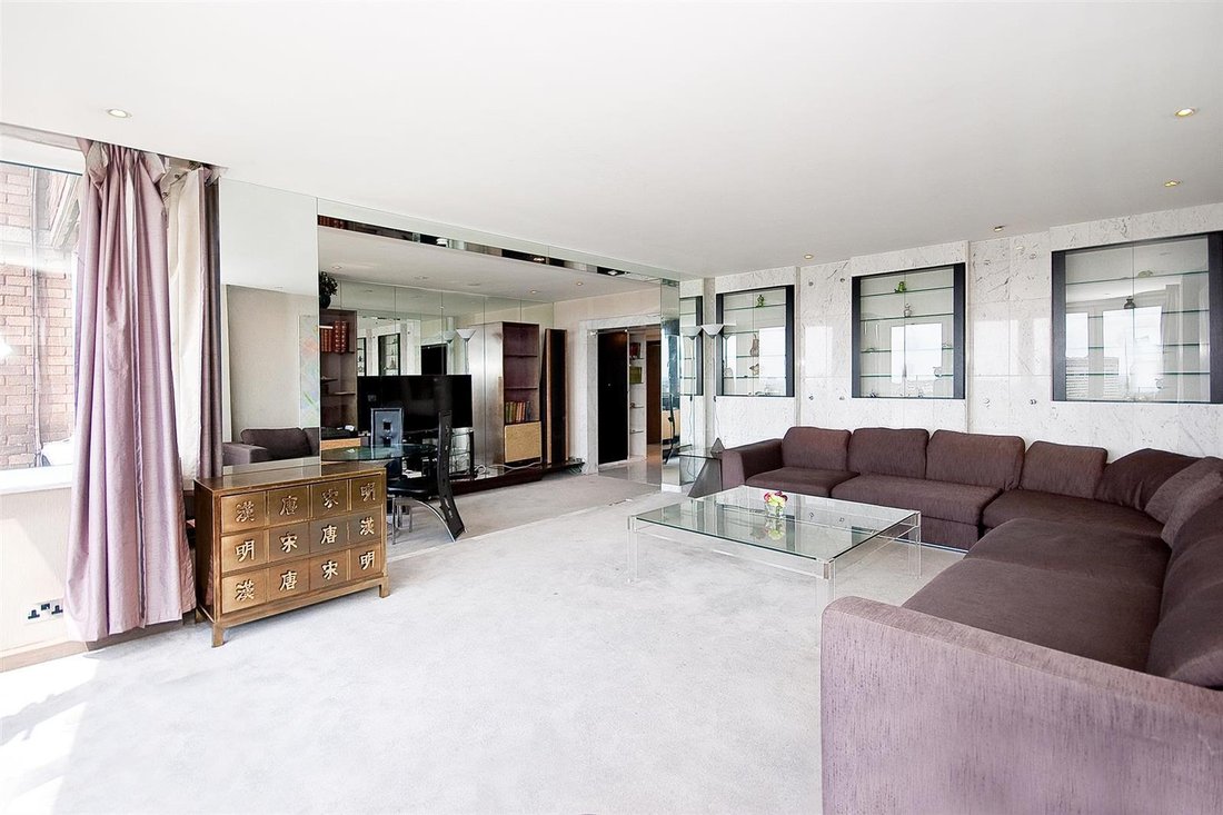 Apartment in Westminster, England 1 - 16741122
