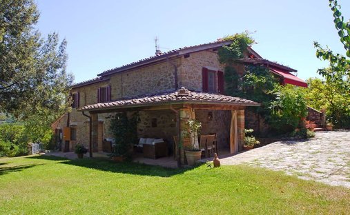 Country House in Bucine, Tuscany, Italy 1