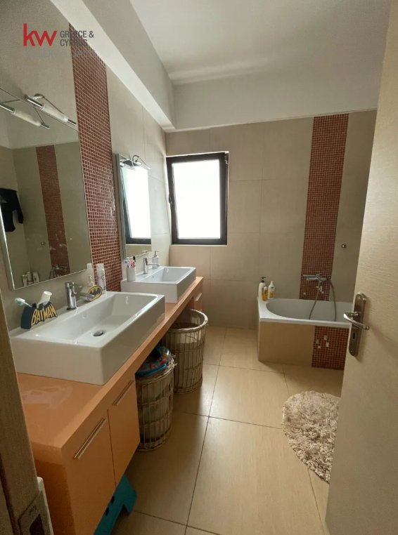 Condo in South Athens, Attica, Greece 5 - 16743433