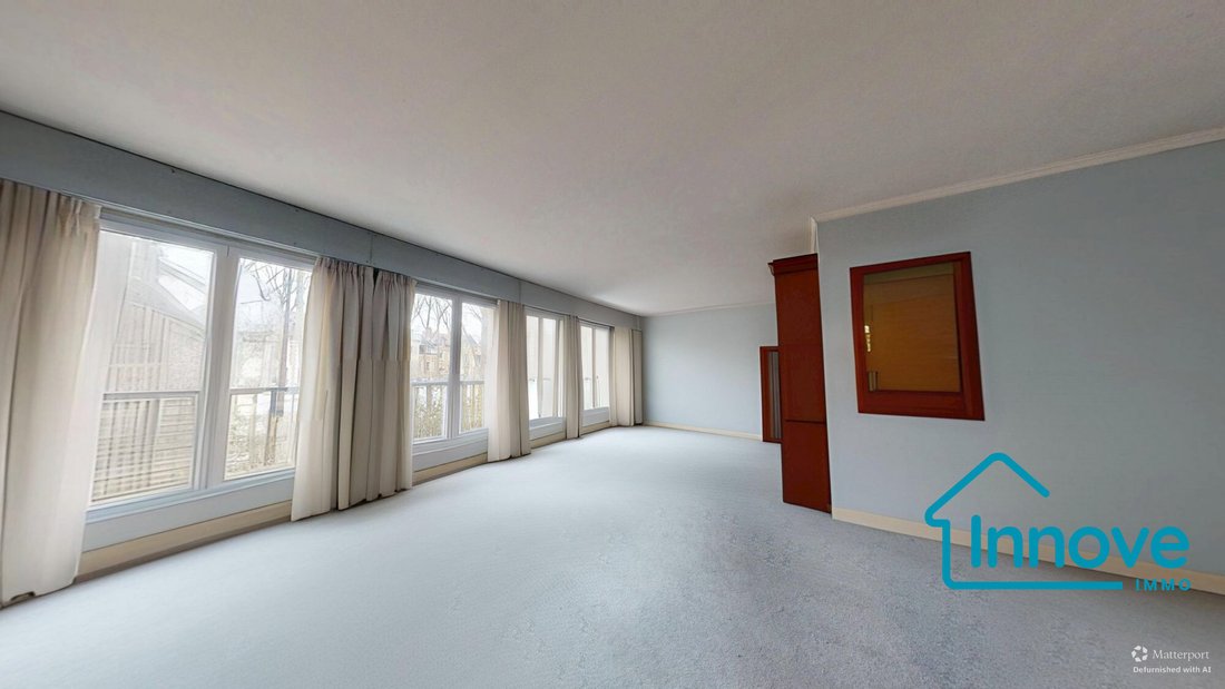 Apartment in Domaine National du Château, Versailles, France 2 - 16737408