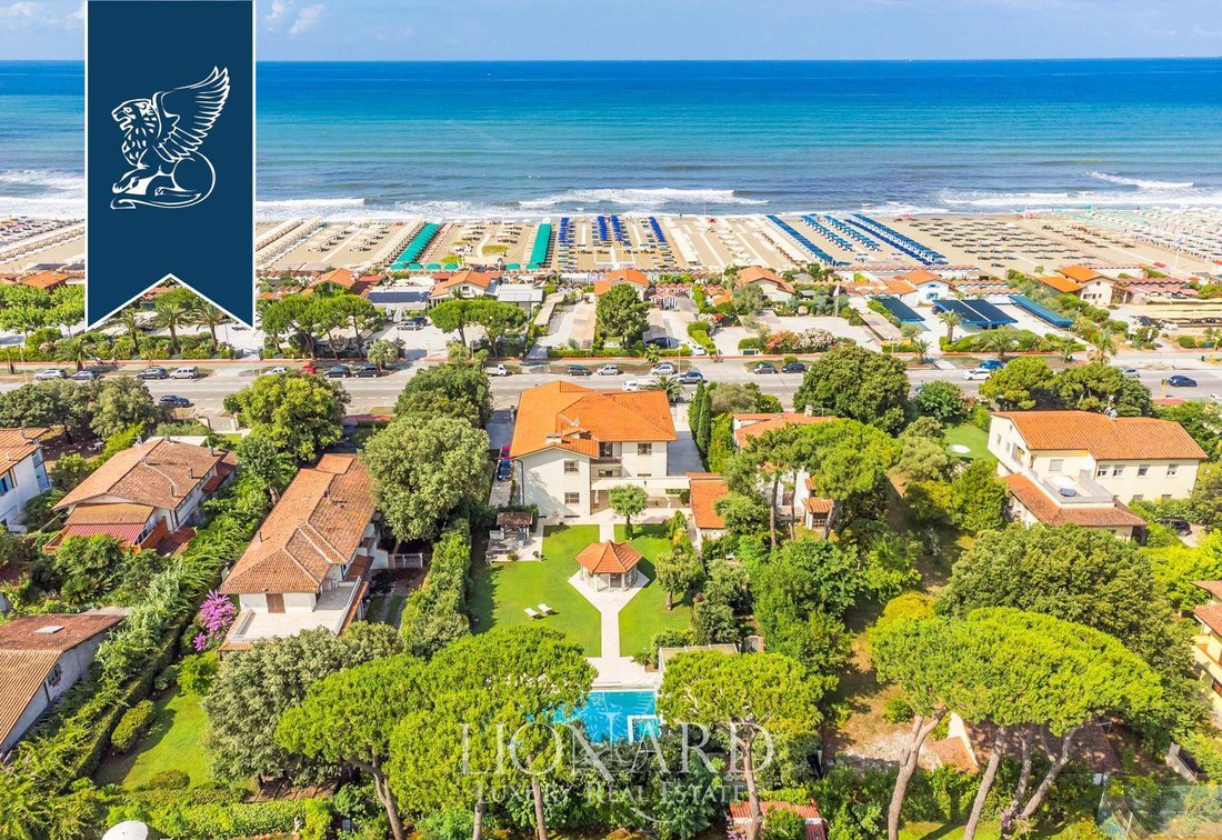 Villa in Vittoria Apuana, Forte dei Marmi, Tuscany 3 - 16741749