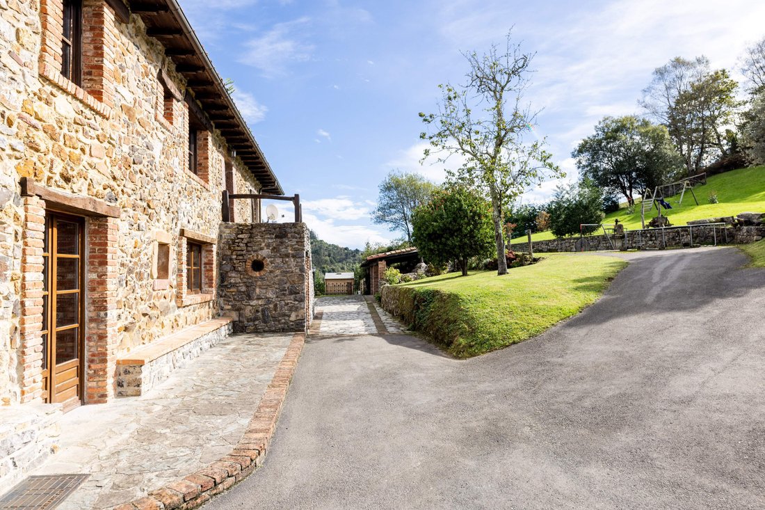 Country House in Villaviciosa, Asturias, Spain 5 - 16743537