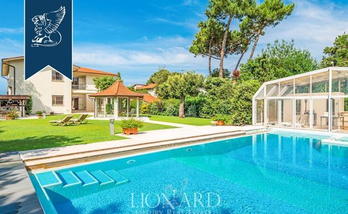 Villa in Vittoria Apuana, Forte dei Marmi, Toskana 1