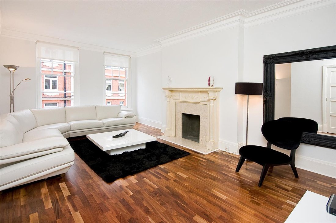 Apartment in Brompton, Kensington And Chelsea, England 1 - 16741115