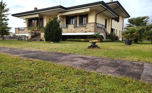 Villa in Montà - Sant'Ignazio - Porta Trento Sud, Padua, Italy 1