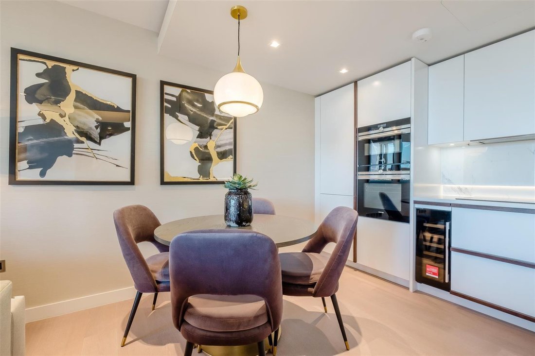 Apartment in Lisson Grove, Westminster, England 1 - 16741295
