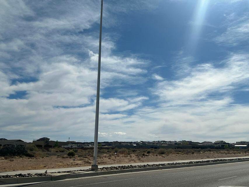 Terrain à Rio Rancho, Nouveau-Mexique, États-Unis 4 - 16742935