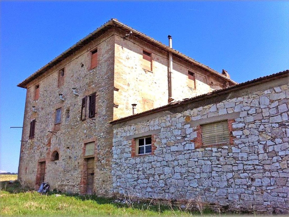 Montaperti, Tuscany, Italy 4 - 16740366