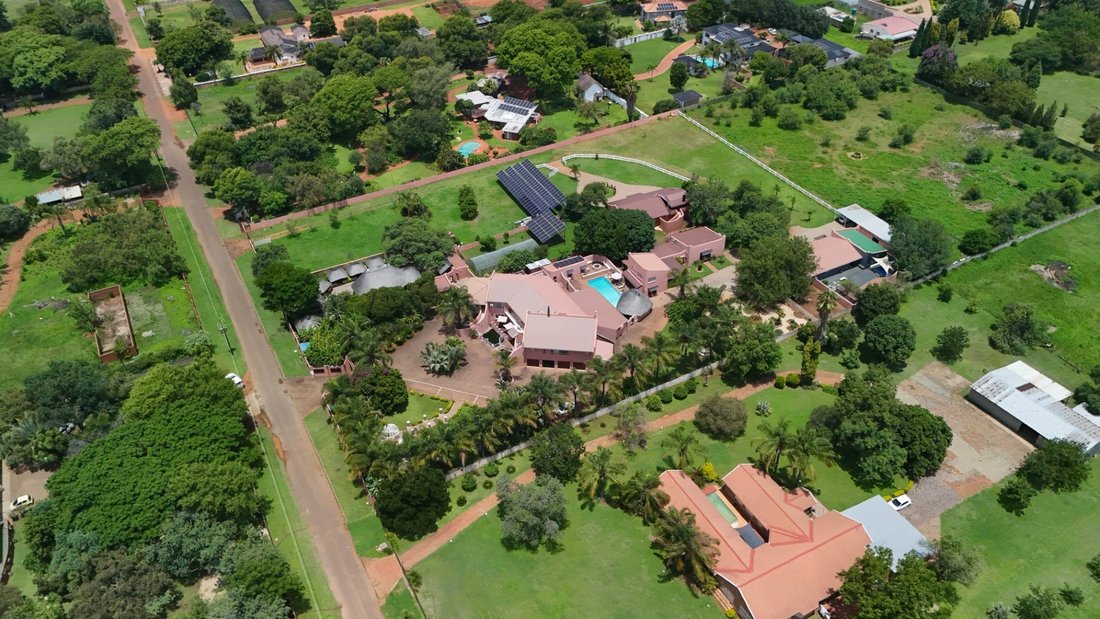 Farm Ranch in The Orchards, Gauteng, South Africa 1 - 16648825