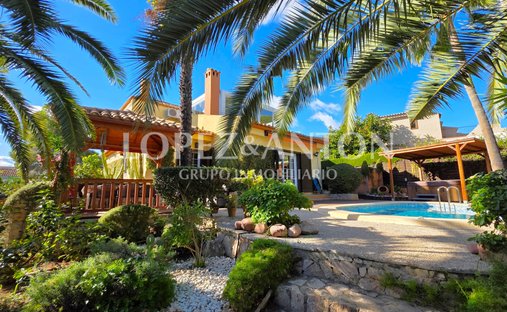 Villa in l'Eliana, Valencian Community, Spain 1