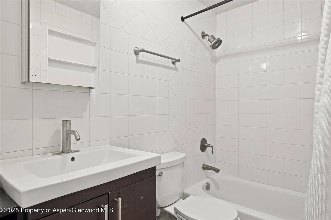 Condo in Aspen, Colorado, United States 4 - 16740832