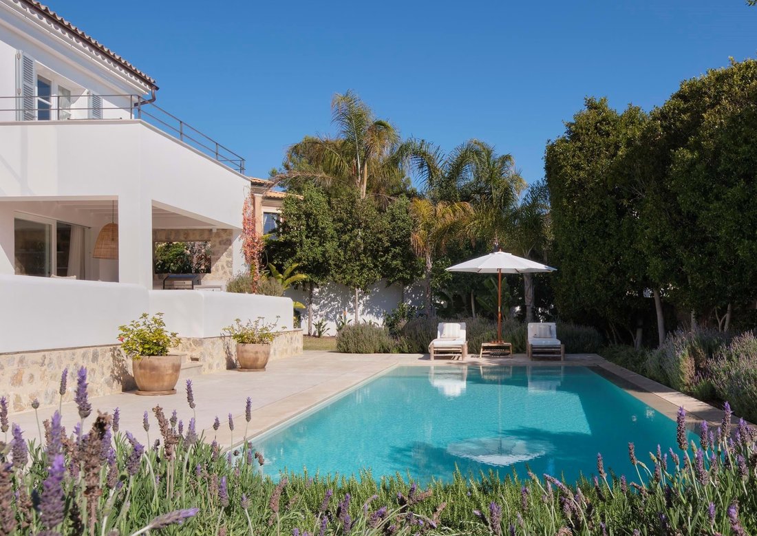 Villa in Rotes Velles, Calvia, Balearic Islands 2 - 16740757