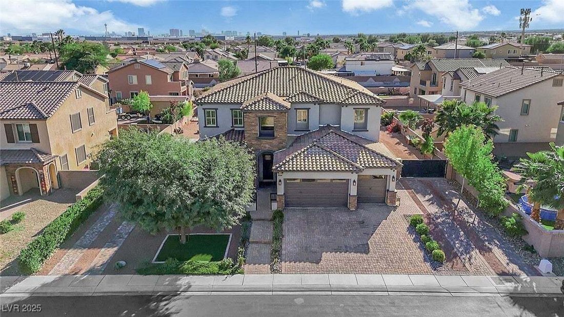 House in North Las Vegas, Nevada, United States 3 - 16741684