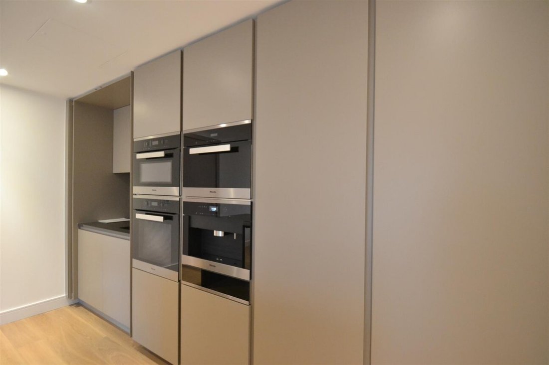 Apartment in Charing Cross, Westminster, England 5 - 16741063