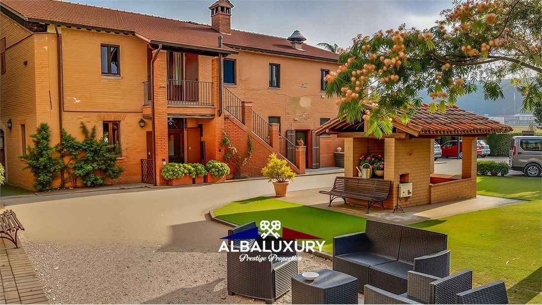 Villa in Deruta, Umbria, Italy 2 - 15345240