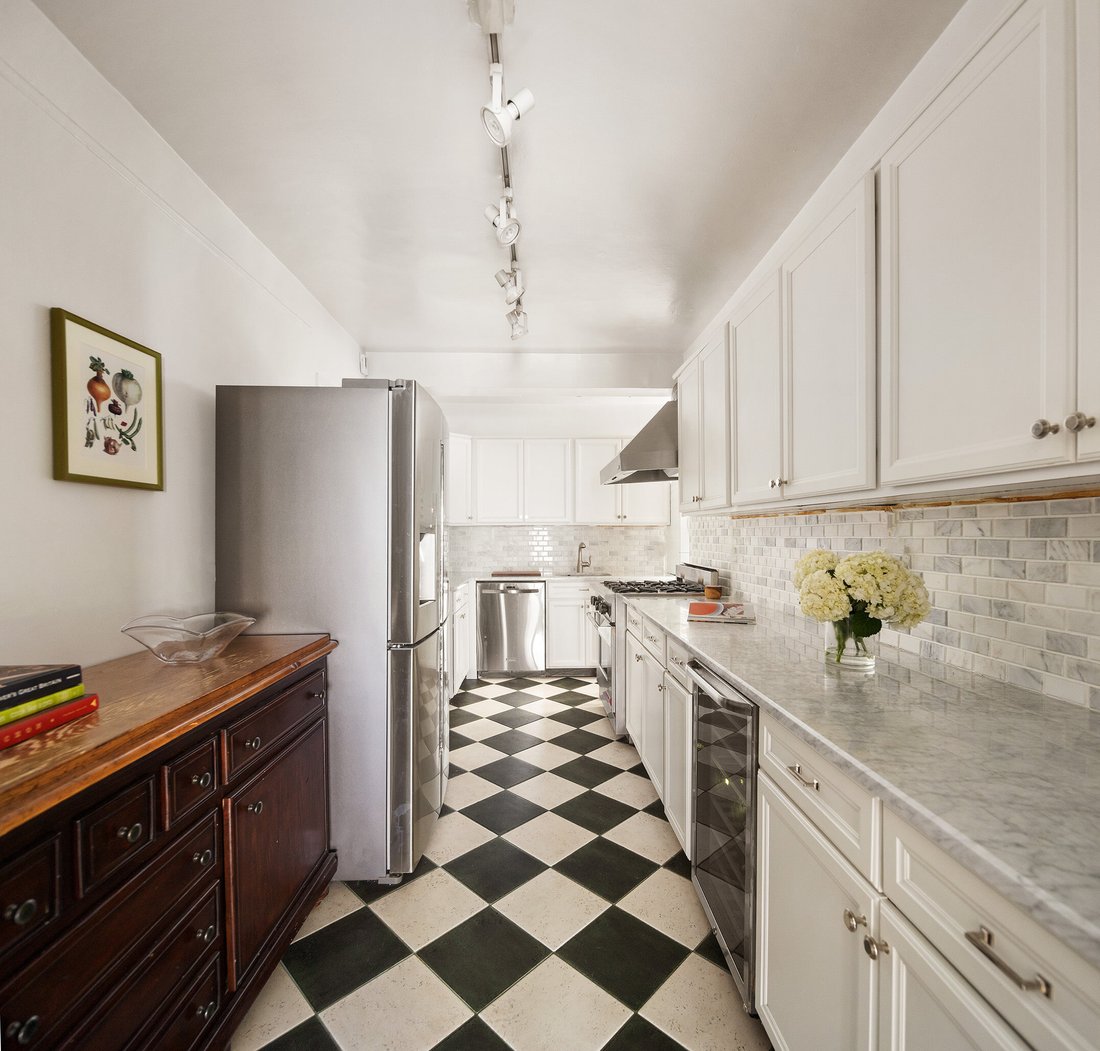 Co Op in New York, New York, United States 4 - 16743106