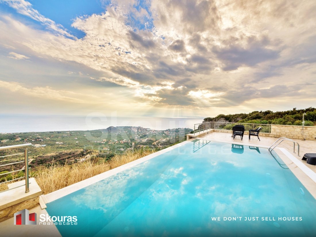 Villa in Lefktro, Peloponnese, Western Greece and the Ionian, Greece 2 - 16727560