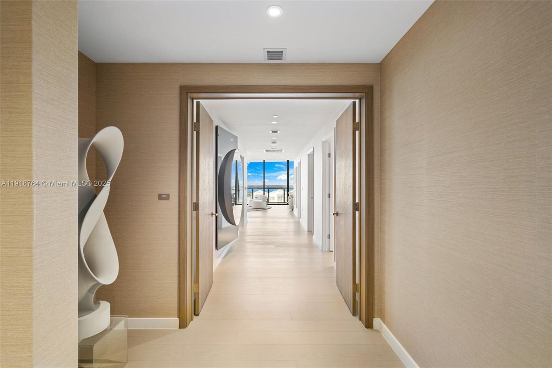 Condo in Miami Beach, Florida, United States 4 - 16742197