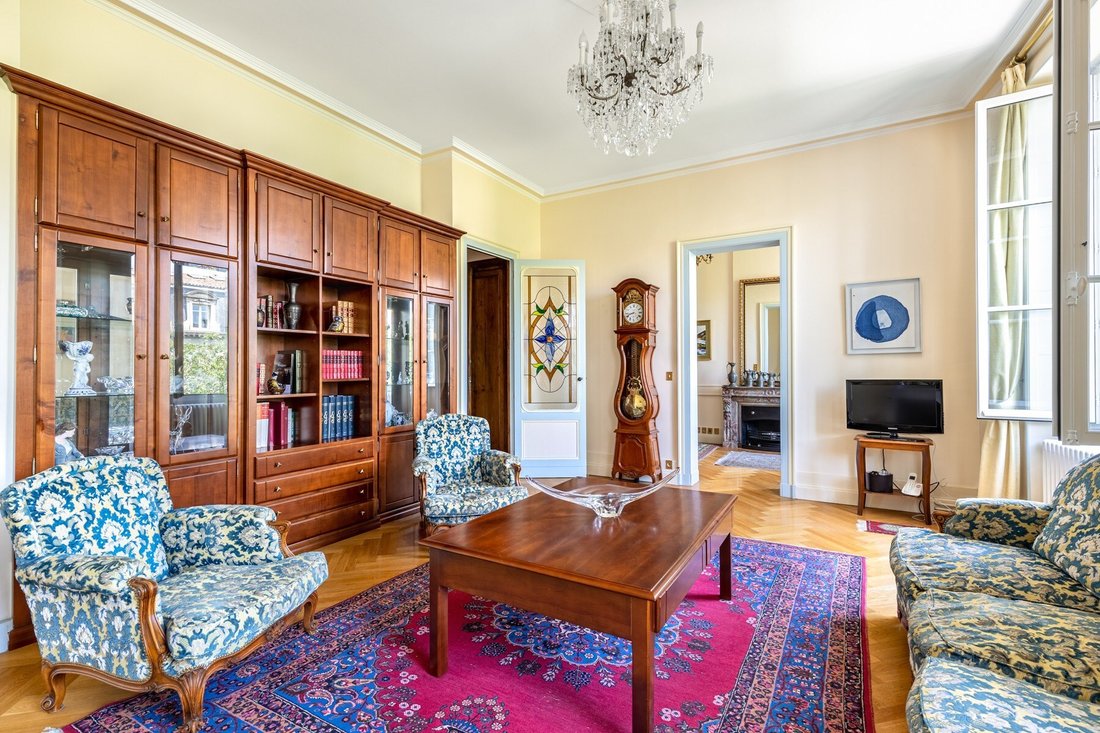 Apartment in Hôtel de Ville-Quinconce-Saint Seurin-Fondaudège, Bordeaux, France 5 - 16743496