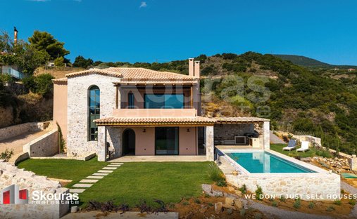 Villa in Messini, Peloponnese, Western Greece and the Ionian, Greece 1