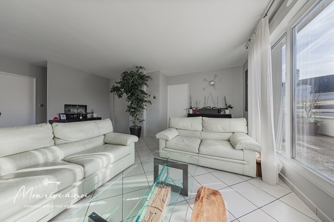 Apartment in Village Doumer, Carrieres-sur-Seine, France 4 - 16741618