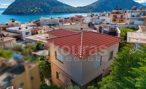 House in Community of Tolo, Asini, Greece 1