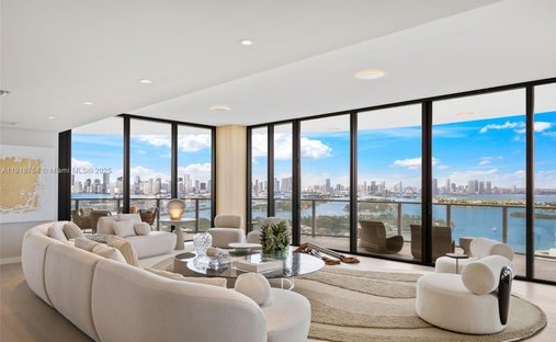 Condo in Miami Beach, Florida, United States 1