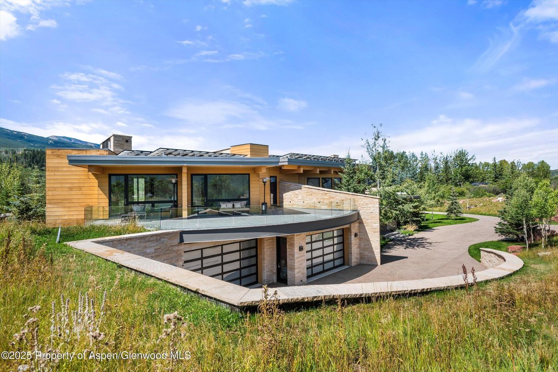House in Aspen, Colorado, United States 1 - 16405077