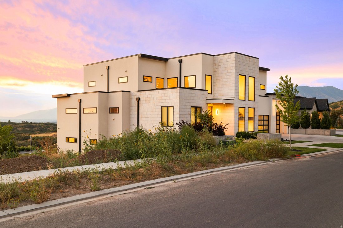House in Bountiful, Utah, United States 2 - 16742922