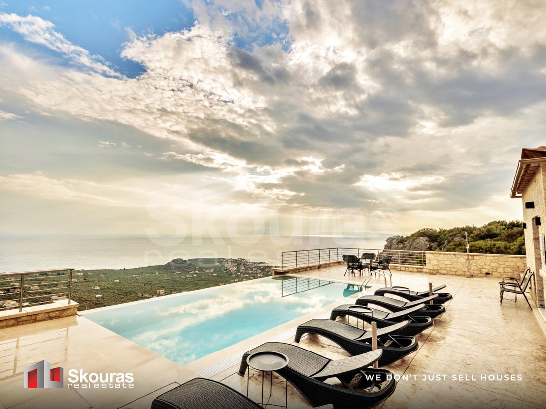 Villa in Lefktro, Peloponnese, Western Greece and the Ionian, Greece 3 - 16727560