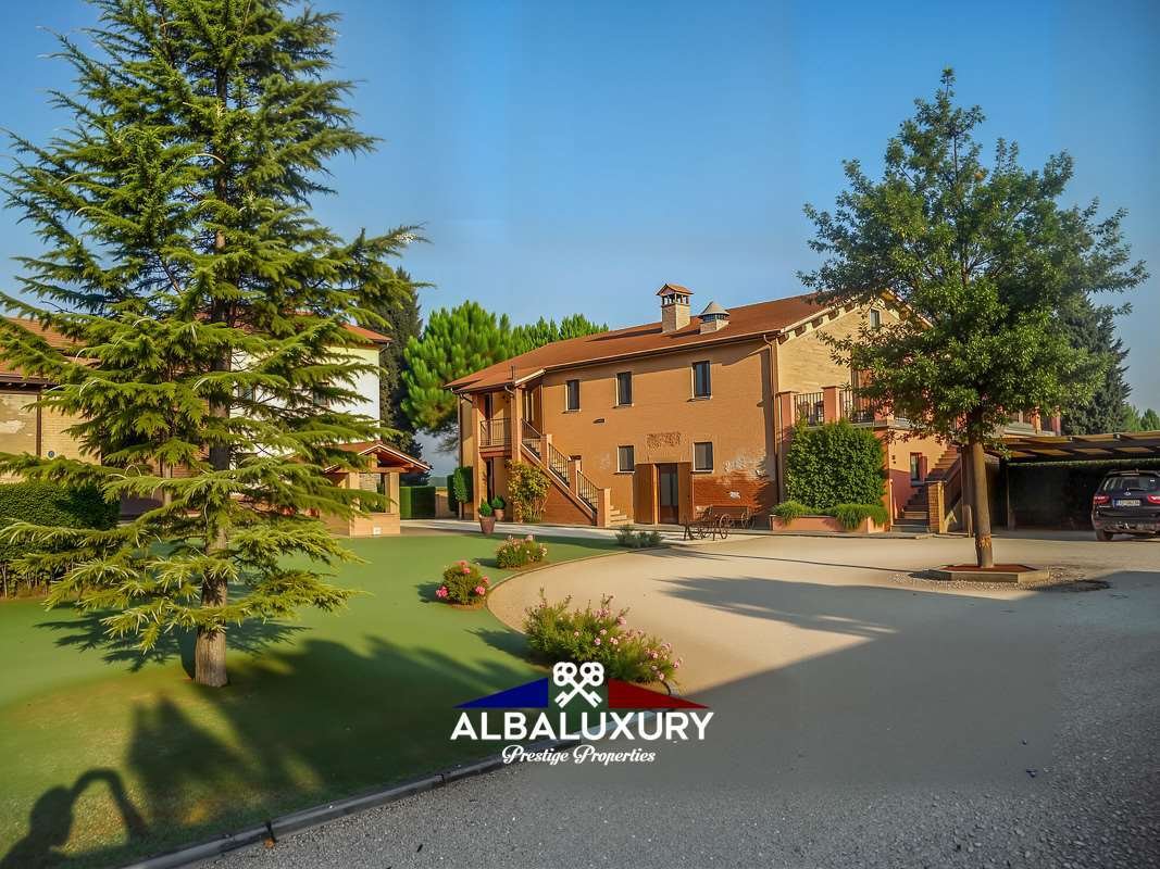 Villa in Deruta, Umbria, Italy 3 - 15345240
