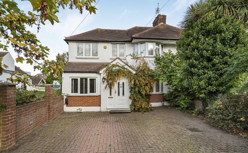 House in Coombe, Royal Borough of Kingston upon Thames, England 1