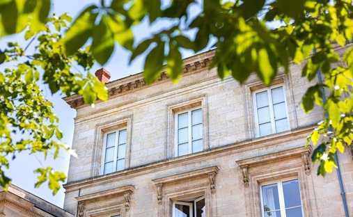 Apartment in Hôtel de Ville-Quinconce-Saint Seurin-Fondaudège, Bordeaux, France 1